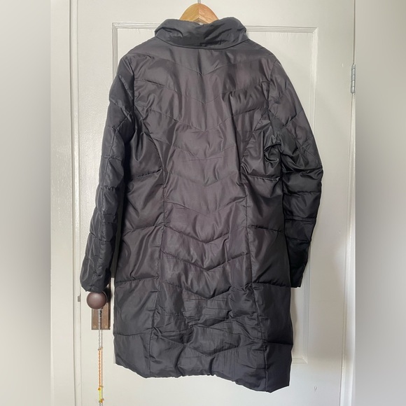 Eddie Bauer lightweight EB 550 goose down filled lightweight jacket- Medium - Picture 2 of 13